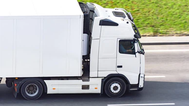 Tütün firmalarının dağıtım araçlarına aynı renk zorunluluğu