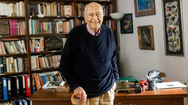 Gazeteci yazar Hıfzı Topuz hayatını kaybetti!