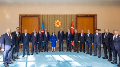 Kurtulmuş, Azerbaycan Meclis Başkanı ile görüştü!