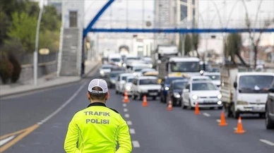 İstanbul'da bazı yollar trafiğe kapatıldı