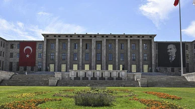 Meclis, kura ile 250 işçi alacak!