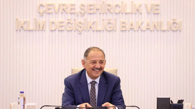 Bakan Özhaseki: Sizin yüzünüzdeki tebessüm dünyalara bedel