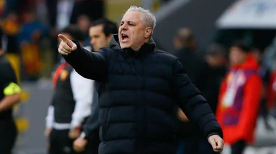 Sumudica ile Fenerbahçeli taraftar arasında gerginlik