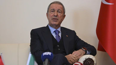 Akar, Özgür Özel'den 10 bin lira tazminat kazandı!