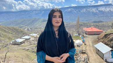 Hakkari'nin 25 bin nüfuslu ilçenin tek kadın muhtar adayı