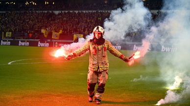 UEFA'dan Fenerbahçe'ye 3 maç deplasman yasağı