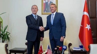 Akar: “Terörle mücadeleye katkı beklemek hakkımız”