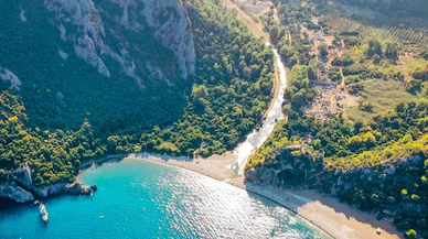 Yenilenen Olympos Antik Kenti'nin açılışı gerçekleştirildi