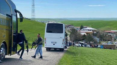 Diyarbakır’da muhtarlık seçiminde silahlar konuştu!