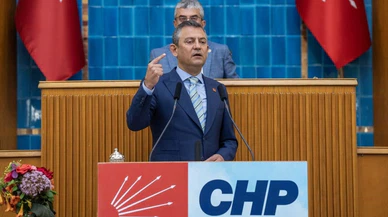 Özel o görüşmeyi yorumladı: "Siyaset hem müzakere hem mücadele işidir"