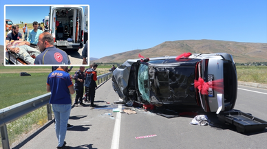 Bayburt'ta gelin arabası ile traktör çarpıştı: 7 yaralı