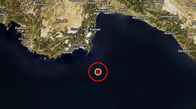 Antalya'da korkutan deprem!