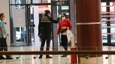 Alışveriş merkezleri tıklık tıklım