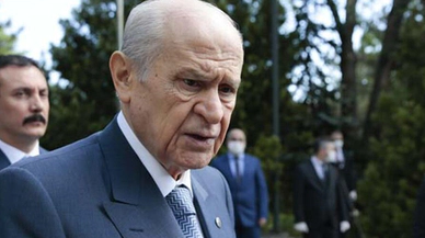 Bahçeli'den Baro düzenlemesine destek!
