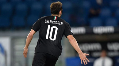 İtalya'da Çalhanoğlu şov