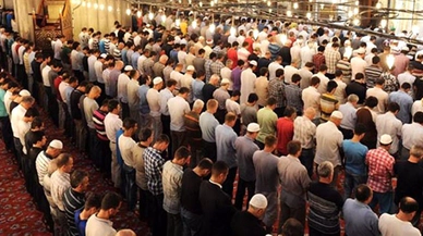 Bayram namazı saatleri belli oldu