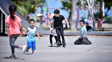 'Çocukları güneş çarpmasından koruyun'