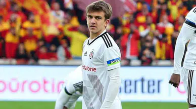 Genç kartala Alman kancası