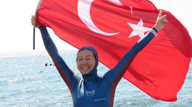 Milli dalışçıdan dünya rekoru