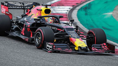 Formula 1'de zafer Max Verstappen'in