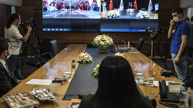 Siyasi partilerden görüntülü bayramlaşma