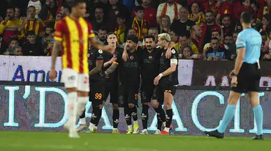 Galatasaray 3 puanı 3 golle aldı: Göztepe 1- Galatasaray 3