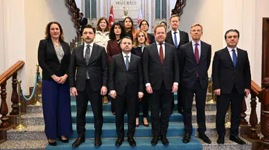 Bakan Gürlek, Hollandalı mevkidaşına terör örgütü mensuplarının iadesi çağrısı yaptı