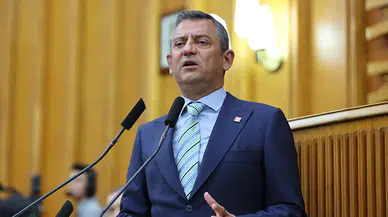 Özgür Özel yeniden CHP TBMM Grup Başkanı seçildi