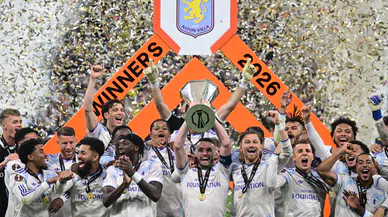 Aston Villa, İstanbul’da UEFA Avrupa Ligi kupasına uzandı
