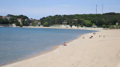 Olumsuz hava koşulları nedeniyle Kandıra’da deniz yasağı