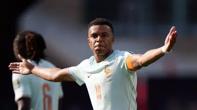 Mbappe kilidi açtı, Fransa yarı finale çıktı: Fransa 2-0 Fas