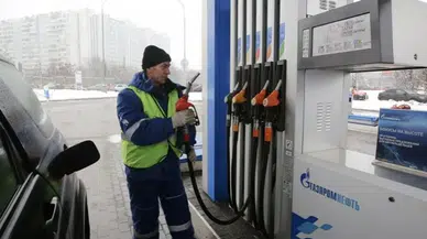 Rusya’da akaryakıt krizi derinleşiyor