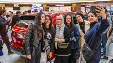 Türkiye'nin yerli otomobili Togg Malatya'da tanıtıldı