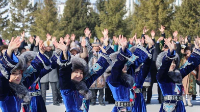 Kazaklar, Milli Kıyafetler Günü’nü kutluyor!