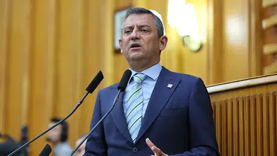 Özgür Özel yeniden CHP TBMM Grup Başkanı seçildi
