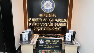 Mersin merkezli yasa dışı bahis operasyonunda 52 şüpheli tutuklandı