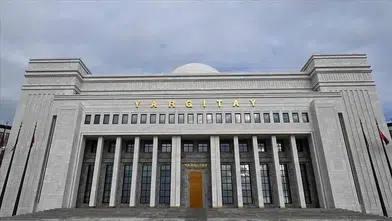 Yargıtay: "İcra takibi ile alacak davası birbirine derdestlik oluşturmaz"