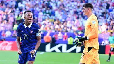 Paraguay duvarını Mbappe yıktı: Paraguay 0-1 Fransa