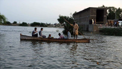 Pakistan'daki sellerin ülkeye maliyeti 10-12,5 milyar dolar