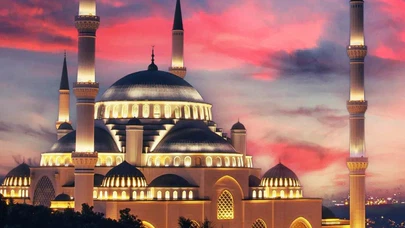 Cumhurbaşkanı Erdoğan'dan Miraç Kandili mesajı