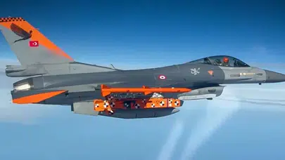 Milli seyir füzesi SOM-J test atışında hedefi başarıyla vurdu