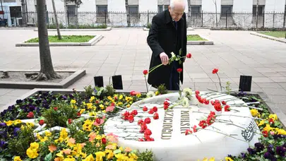 MHP Genel Başkanı Bahçeli, Muhsin Yazıcıoğlu'nun kabrini ziyaret etti
