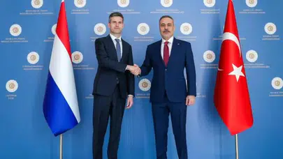 Bakan Fidan, Hollandalı mevkidaşı Berendsen ile görüştü