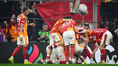 Penaltı kaçtı, kırmızı çıktı, aslan güldü: Galatasaray 3-0 Fenerbahçe