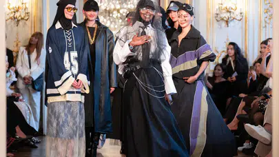 Paris’te mütevazı moda devrimi: Şanzelize’de başörtüsü ve tasarım rüzgarı