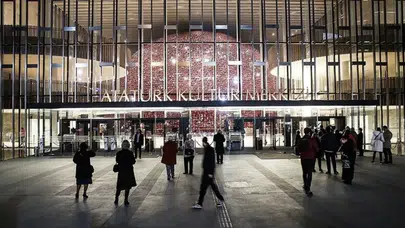 Dünya düzeninin geleceği İstanbul’da tartışılıyor: World Decolonization Forum başladı