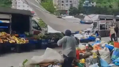 Artvin’de fırtına pazarı dağıttı: Tezgahlar devrildi