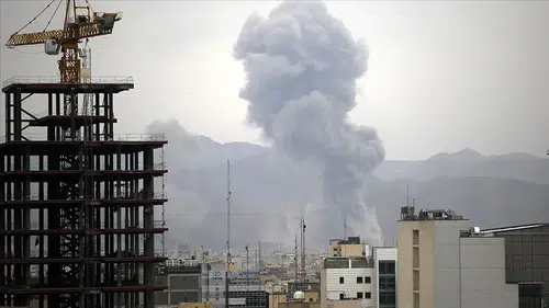 ABD-İsrail'in saldırılarında Tahran eyaletinde 12 bin konut hasar gördü