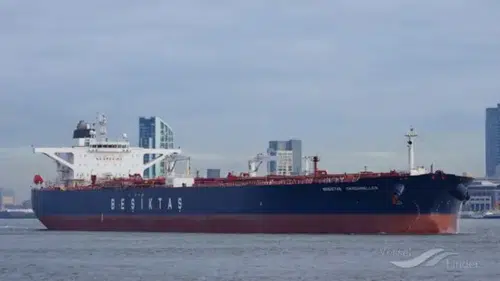 İstanbul Boğazı açıklarında Türk tankerine dron isabet etti