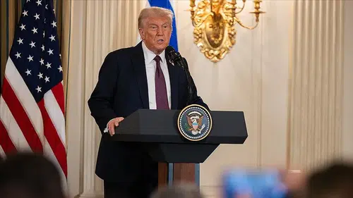 Trump, Hürmüz Boğazı’nı kullanan ülkeleri sorumluluk almaya çağırdı